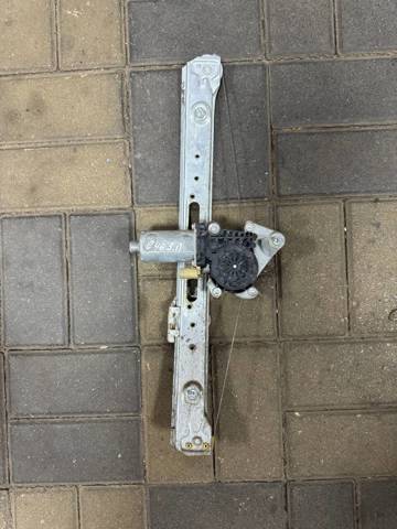Механізм склопідйомника двері задньої, лівої 51358212099 BMW