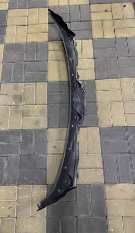 Решітка склоочисників 51717258177 BMW