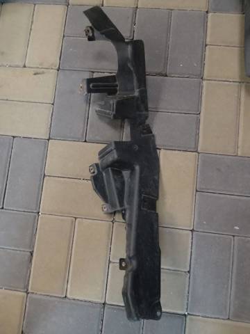 Захисний кожух кермового механізму 51757160240 BMW