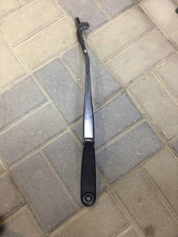 Важіль двірника Бмв 5