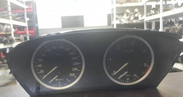 Панель приладів 62116958600 BMW