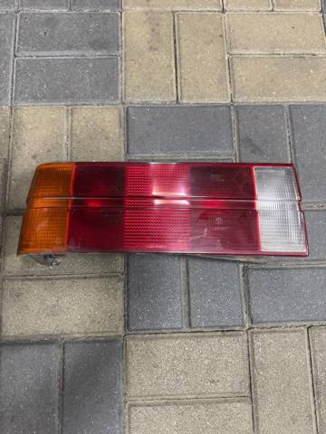 Задня ліва фара 63211370677 BMW