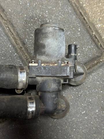 Кран системи опалення 64118369805 BMW