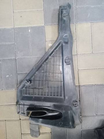 Водостік лобового скла, жабо 64316945584 BMW