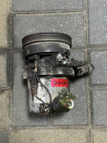 Компресор системи кондиціювання 64528390228 BMW