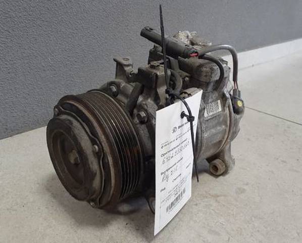 Компресор системи кондиціювання 64529330825 BMW