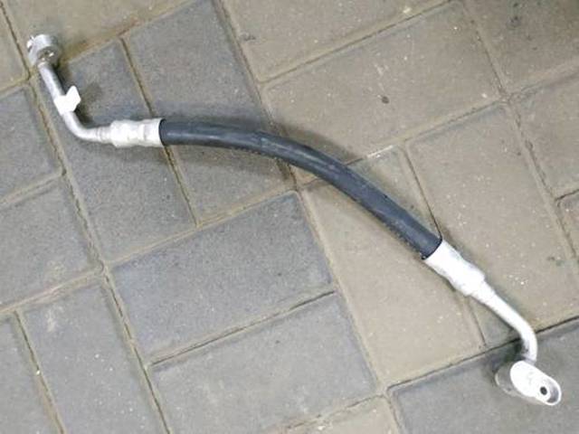 Трубка кондиціонера від компресора до радіатора 64539228235 BMW