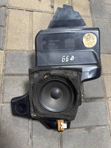 Динамік задньої полиці 65138360777 BMW