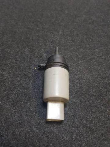 Електропомпа омивача переднього скла 67127302589 BMW