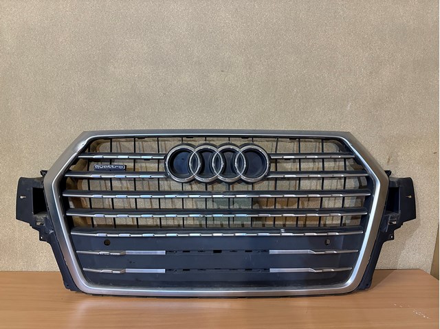 Захисна решітка радіатора 4M0853651 VAG