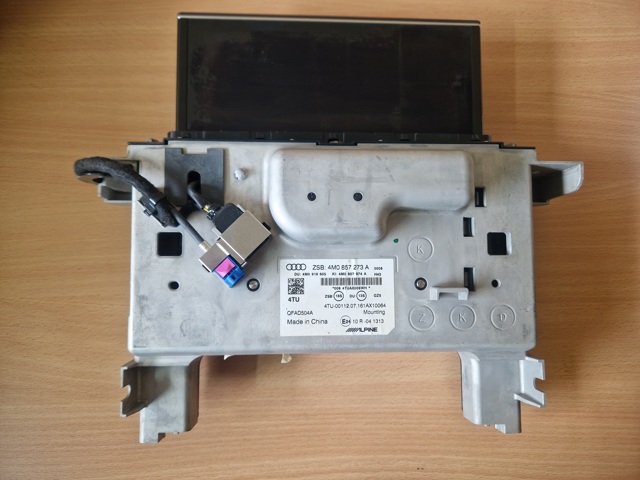 Дисплей багатофункціональний 4M0857273A VAG