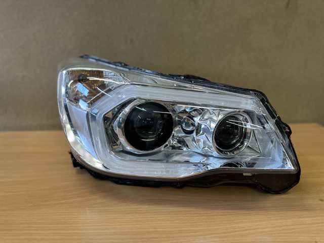 Фара правая 84002SG020 SUBARU