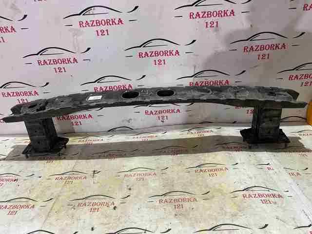 Буфер бампера заднього 2466101100 MERCEDES