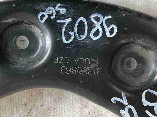 Важіль задньої підвіски верхній, лівий/правий 31360863 VOLVO