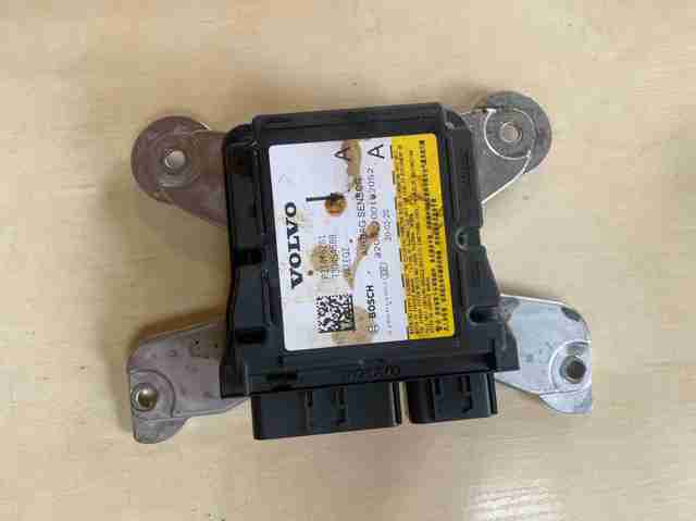 Блок управління airbag 31476261 VOLVO