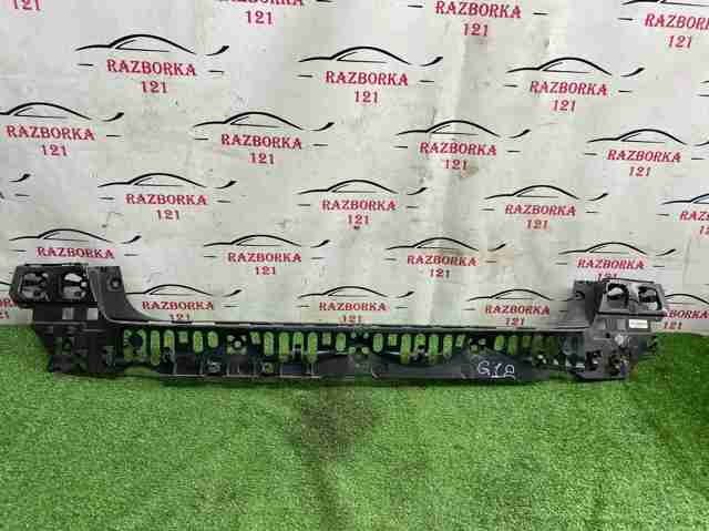 Кронштейн бампера заднього, центральний 51127357144 BMW