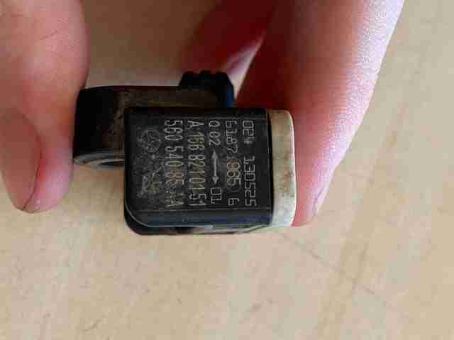Датчик Айрбег передній 56054085AA MERCEDES