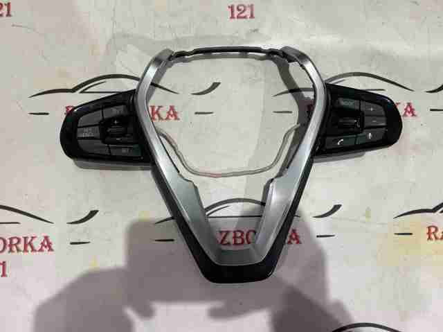 Блок кнопкових перемикачів кермового колеса 61319327078 BMW