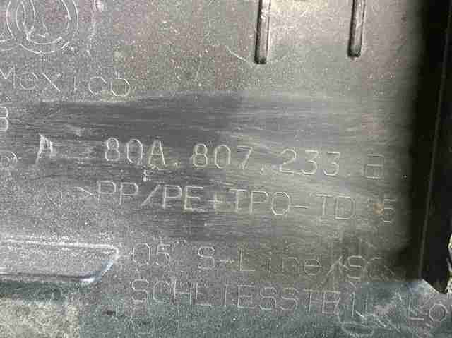Обвіс бампера 80A807233B VAG
