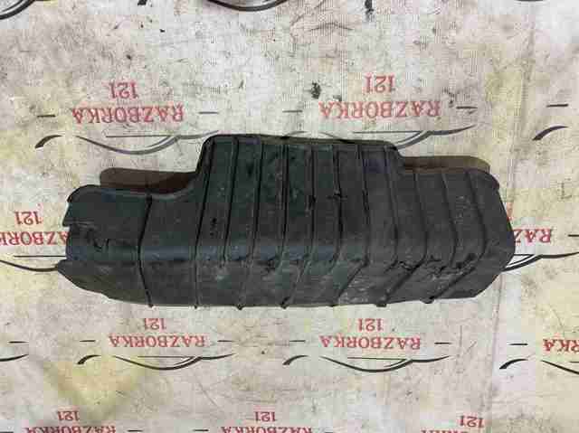 Захист заднього нижнього важеля 8W0505415E VAG