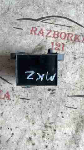 Управління включенням КОМ BT4A7H417CB FORD