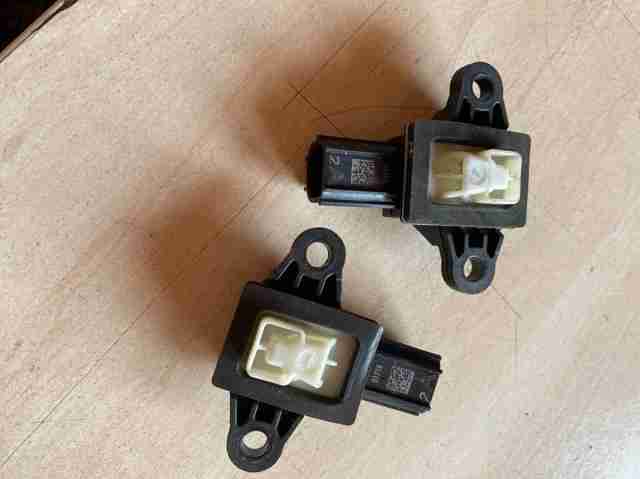 Датчик подушки безпеки DG1314C676AA FORD