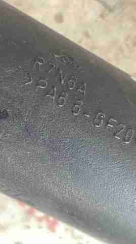 Шланг/патрубок интеркуллера DS7Z6C646B FORD
