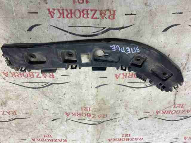 Напрямна заднього бампера, права KT4Z17D942D FORD