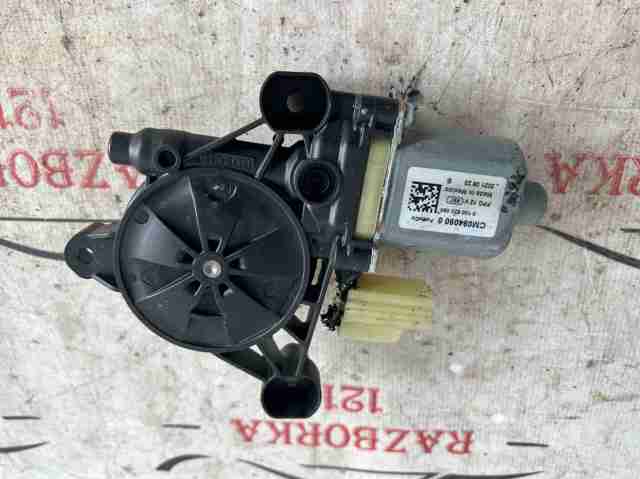 Двигун стеклопод'емника двері задньої, правої LJ7Z7827001A FORD