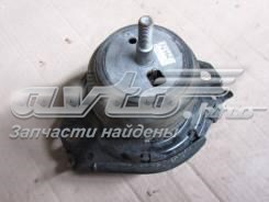 Подушка (опора) двигуна лів./прав. 68252523AA CHRYSLER