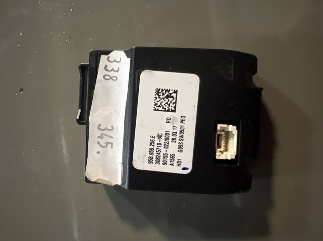 Руль 95B959256E PORSCHE
