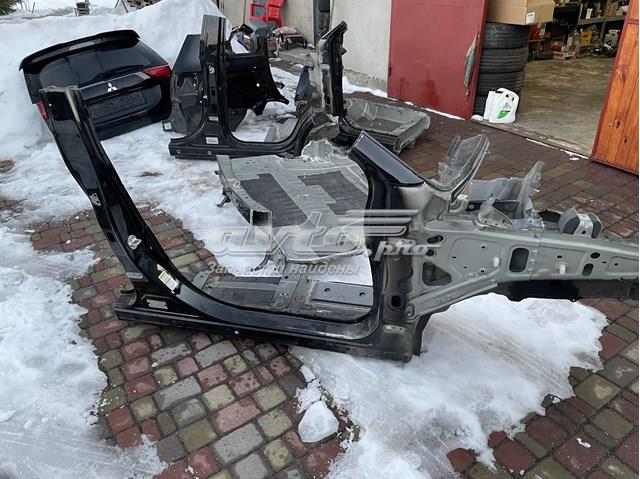 Стійка центральна, права 5312B460 MITSUBISHI