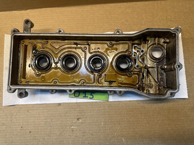 Кришка двигуна 13264BX000 NISSAN