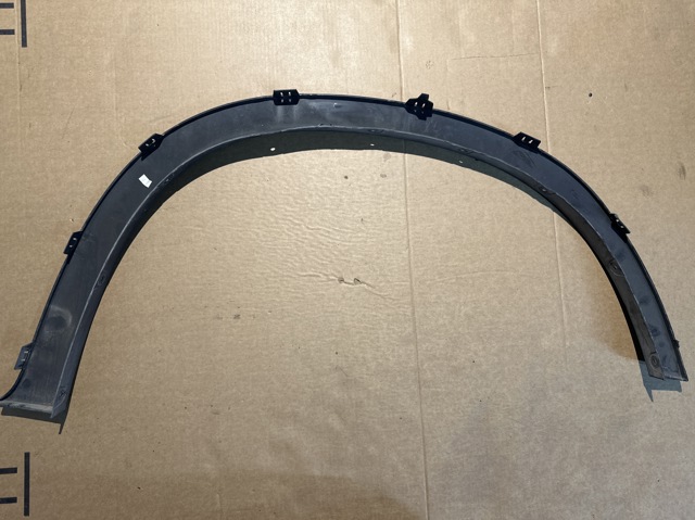 Накладка передньої лівої арки колеса 51777158427 BMW