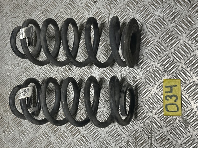 Пружина підвіски задня 5QM511115AC VAG