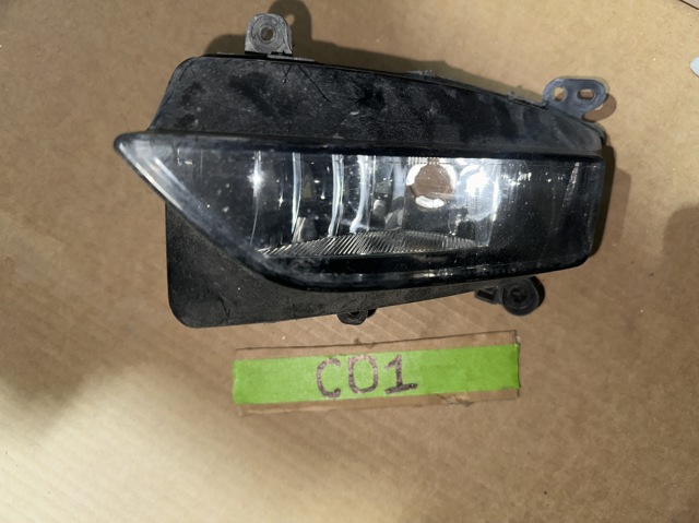 Права протитуманні фари 8K0941700C VAG