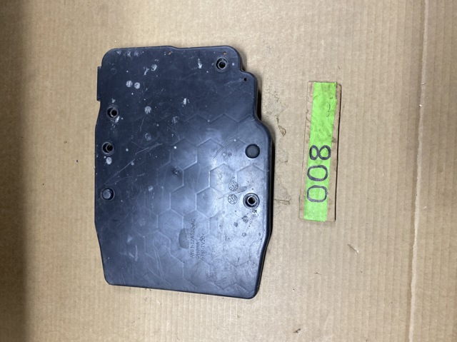 Кришка блока реле AV6112A532AC FORD