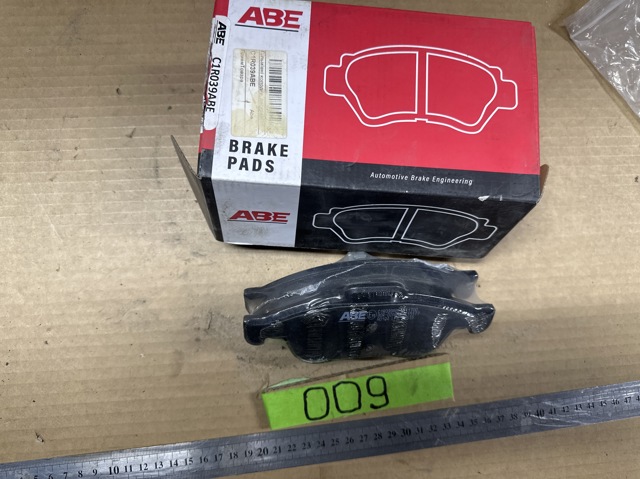 Передні гальмівні колодки C1R039ABE ABE