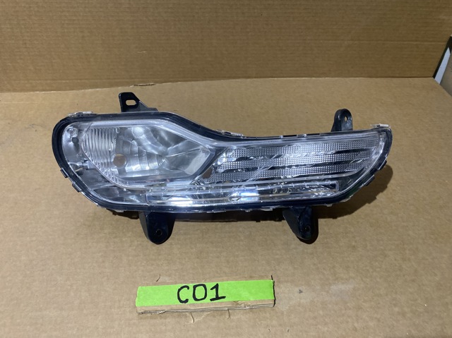 Туманка права CV4413B220BE MARKET (OEM)