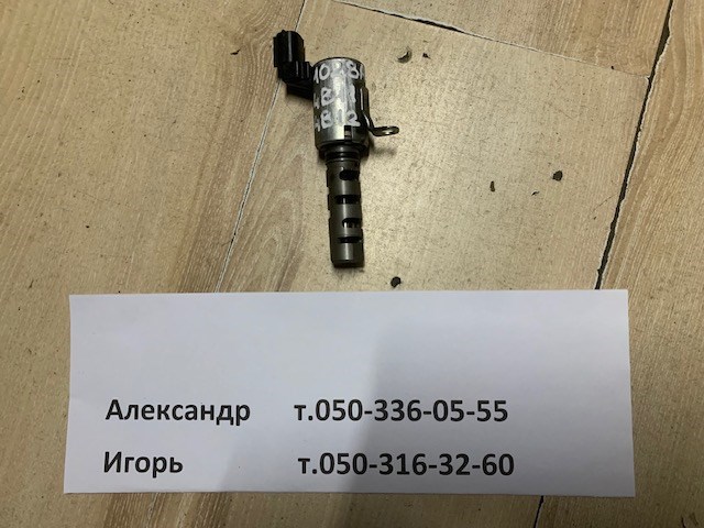 Клапан електромагнітний положення (фаз) розподільного валу, лівий 1028A021 MITSUBISHI