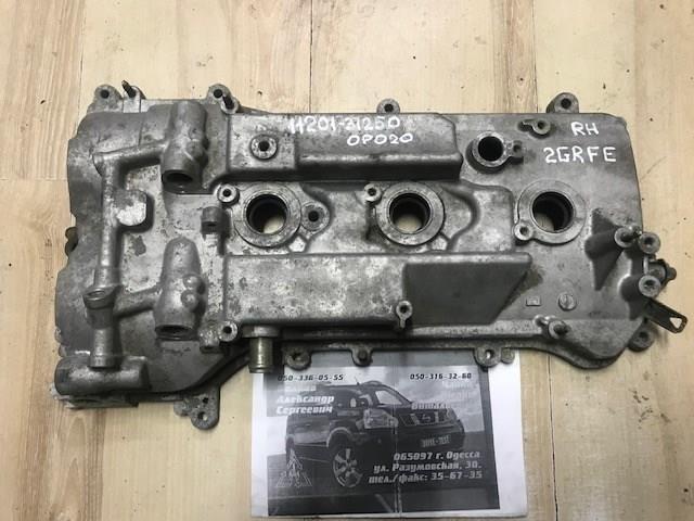 Кришка клапанна, права 1120131250 TOYOTA