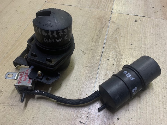 Перетворювач тиску (соленоїд) наддуву / EGR 11742243804 BMW