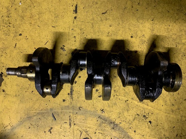 1220016A05 Nissan/Infiniti