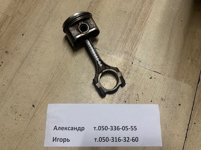 Шатун двигуна 1320129686B0 TOYOTA