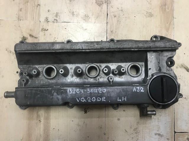 Кришка клапанна, ліва 1326431U20 NISSAN