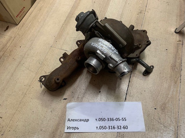 Турбонаддув 144112W204 NISSAN