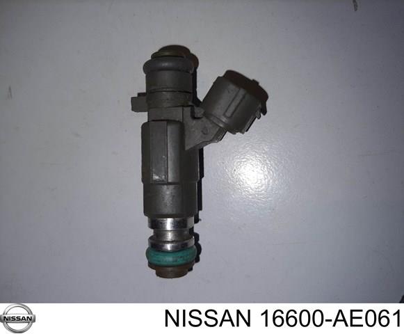 Форсунка паливна 16600AE061 NISSAN
