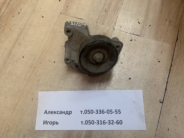 Натяжна планка поліклинового ременя 166200W036 TOYOTA