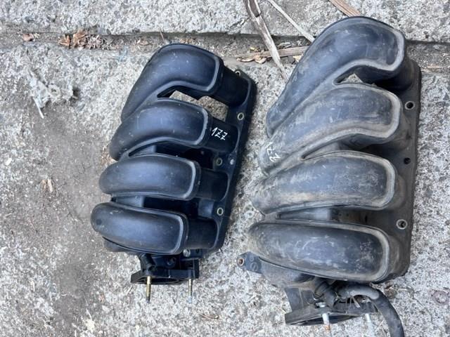 Колектор впускний 1712022070 TOYOTA