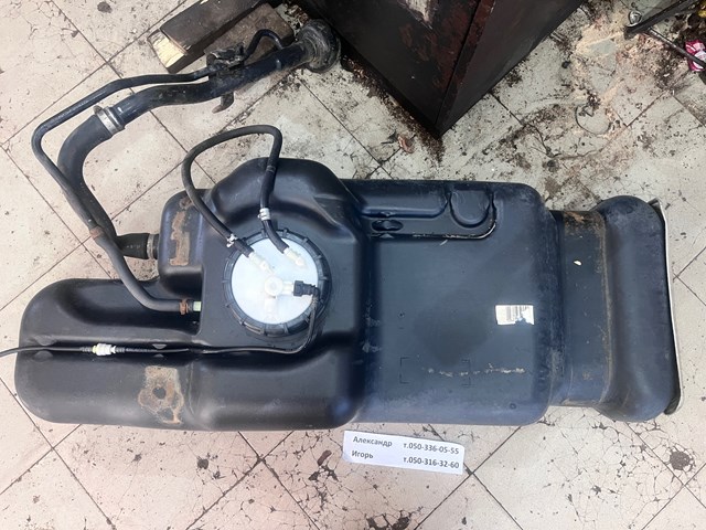 Шланг заливної горловини, паливного бака 17221EB400 NISSAN